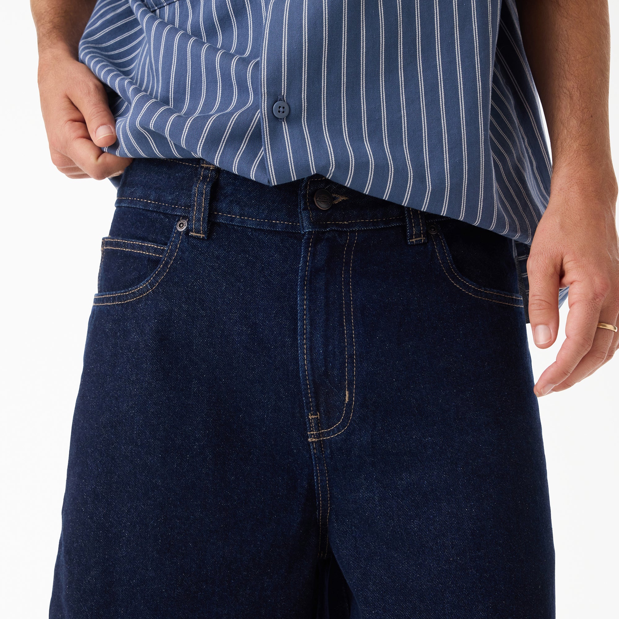 958 Loose Short Jeans, 13" - Image 5