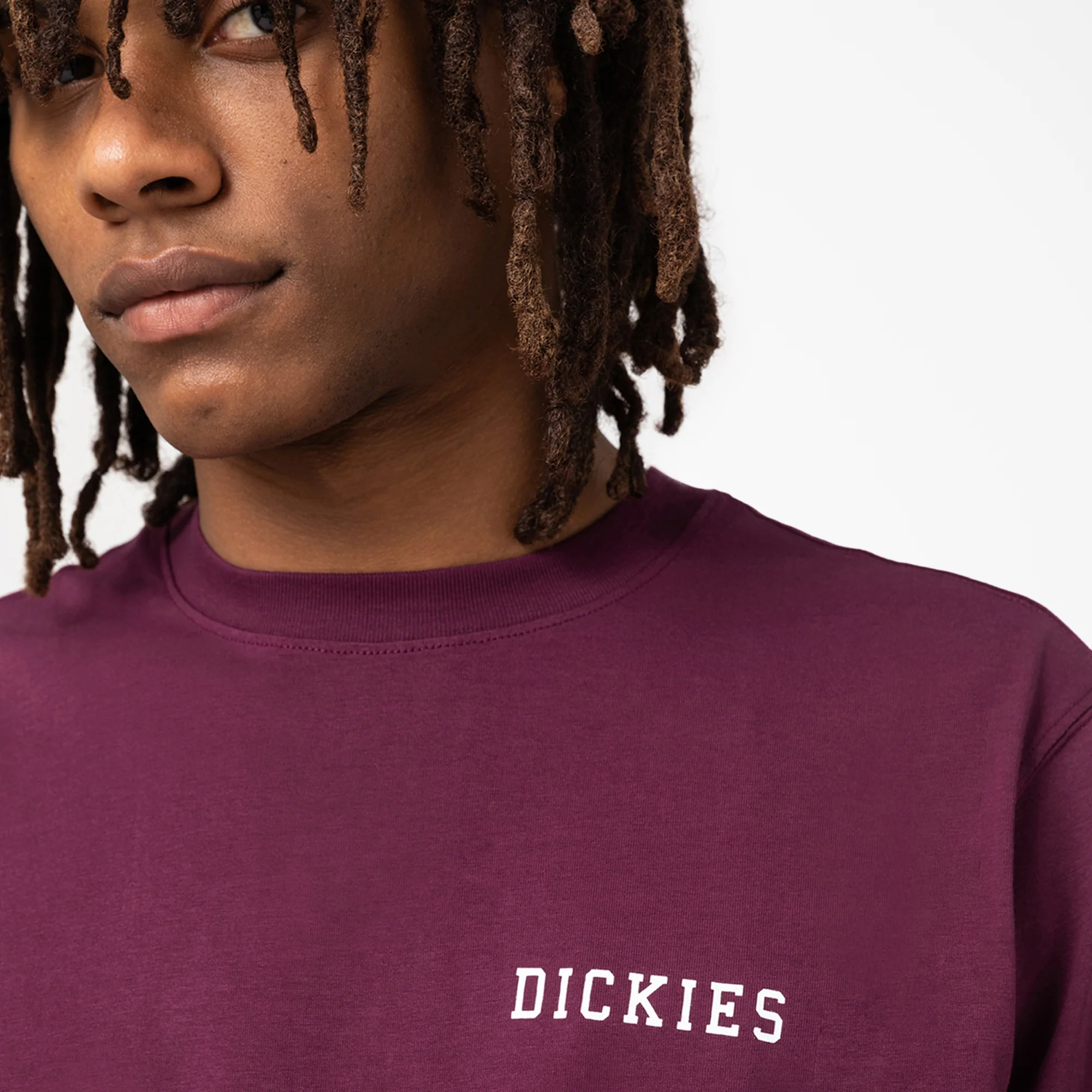 Cleveland Short Sleeve Graphic T-Shirt - Image 4