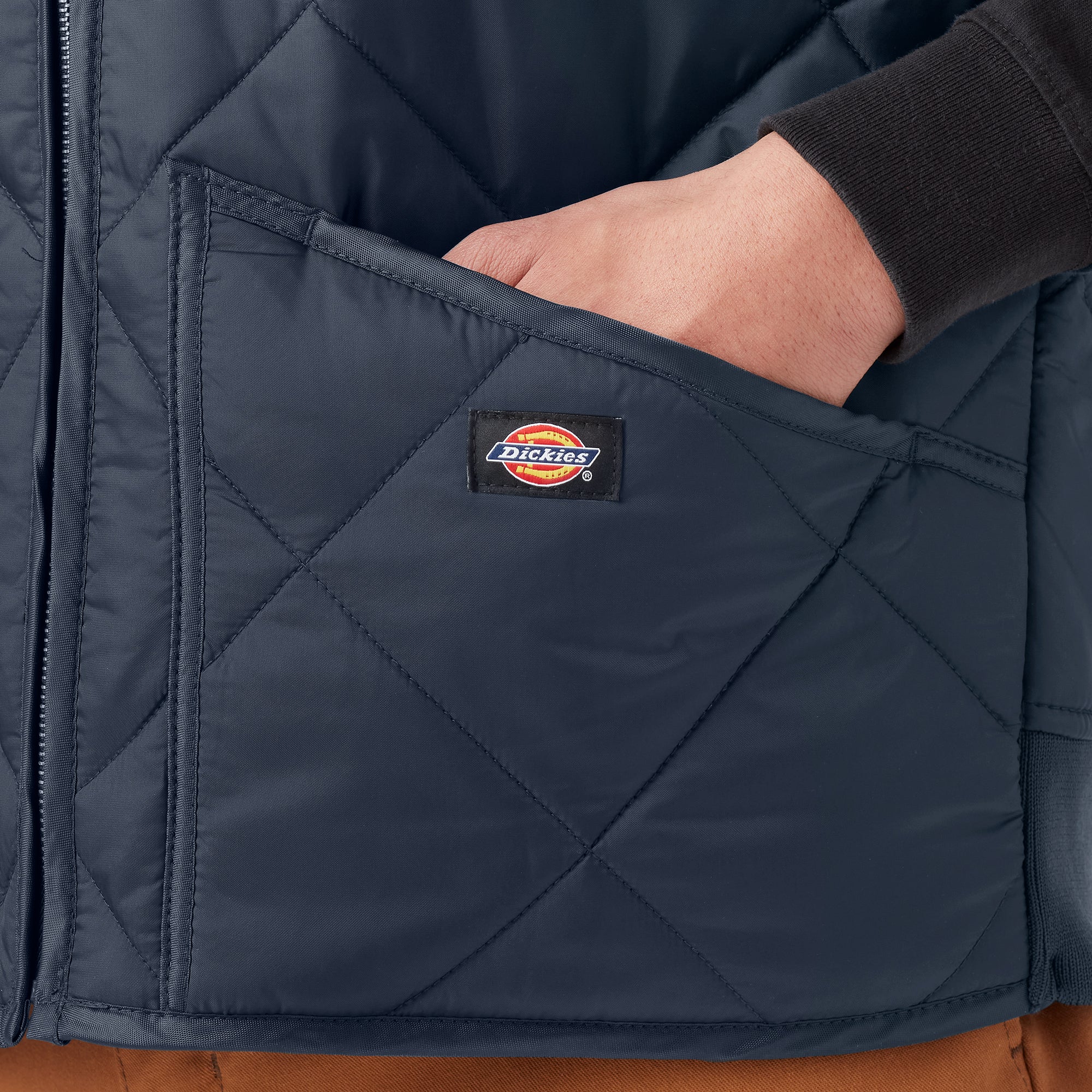 Diamond Quilted Vest - Image 4