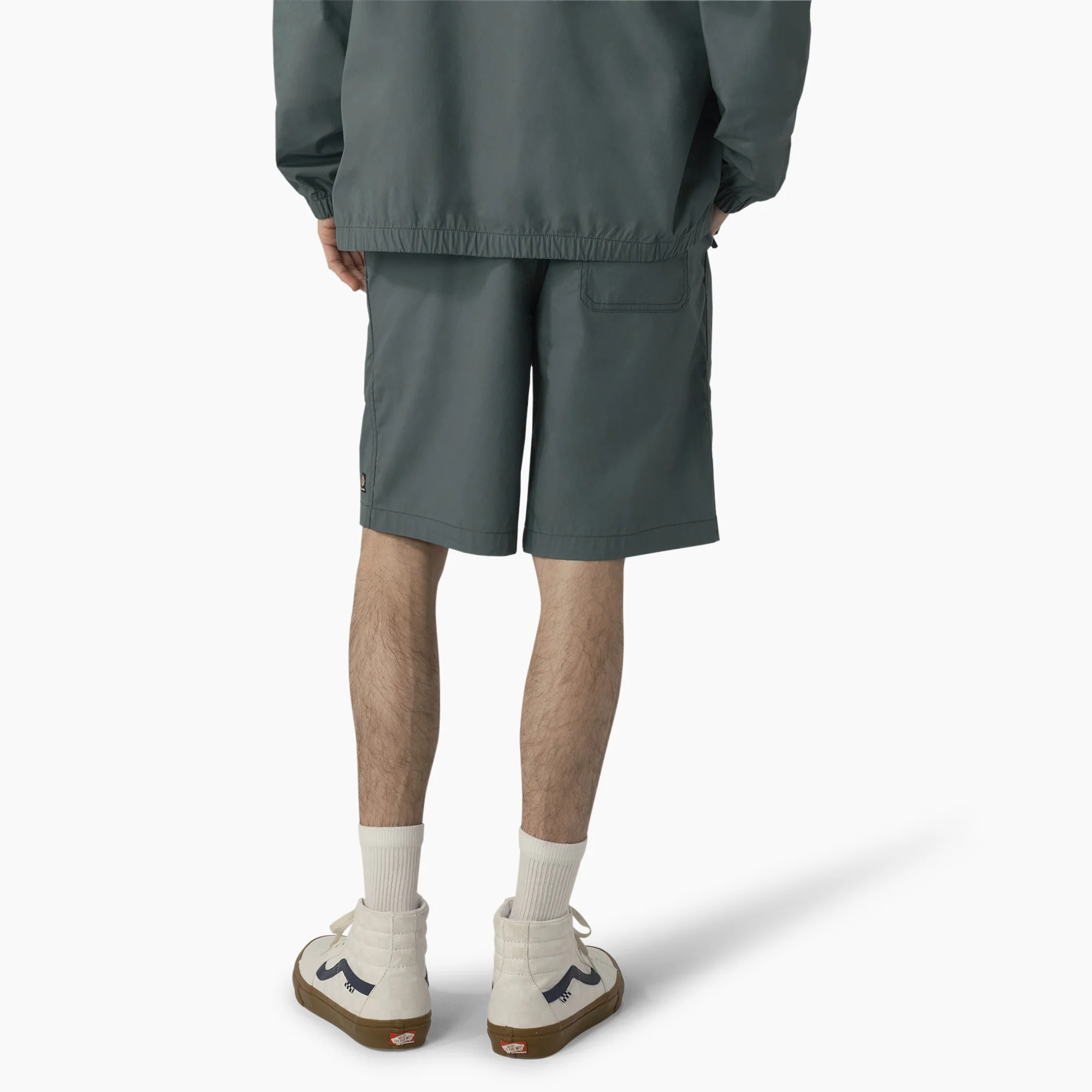 Dickies Skateboarding Grants Pass Relaxed Fit Shorts, 9" - Image 2