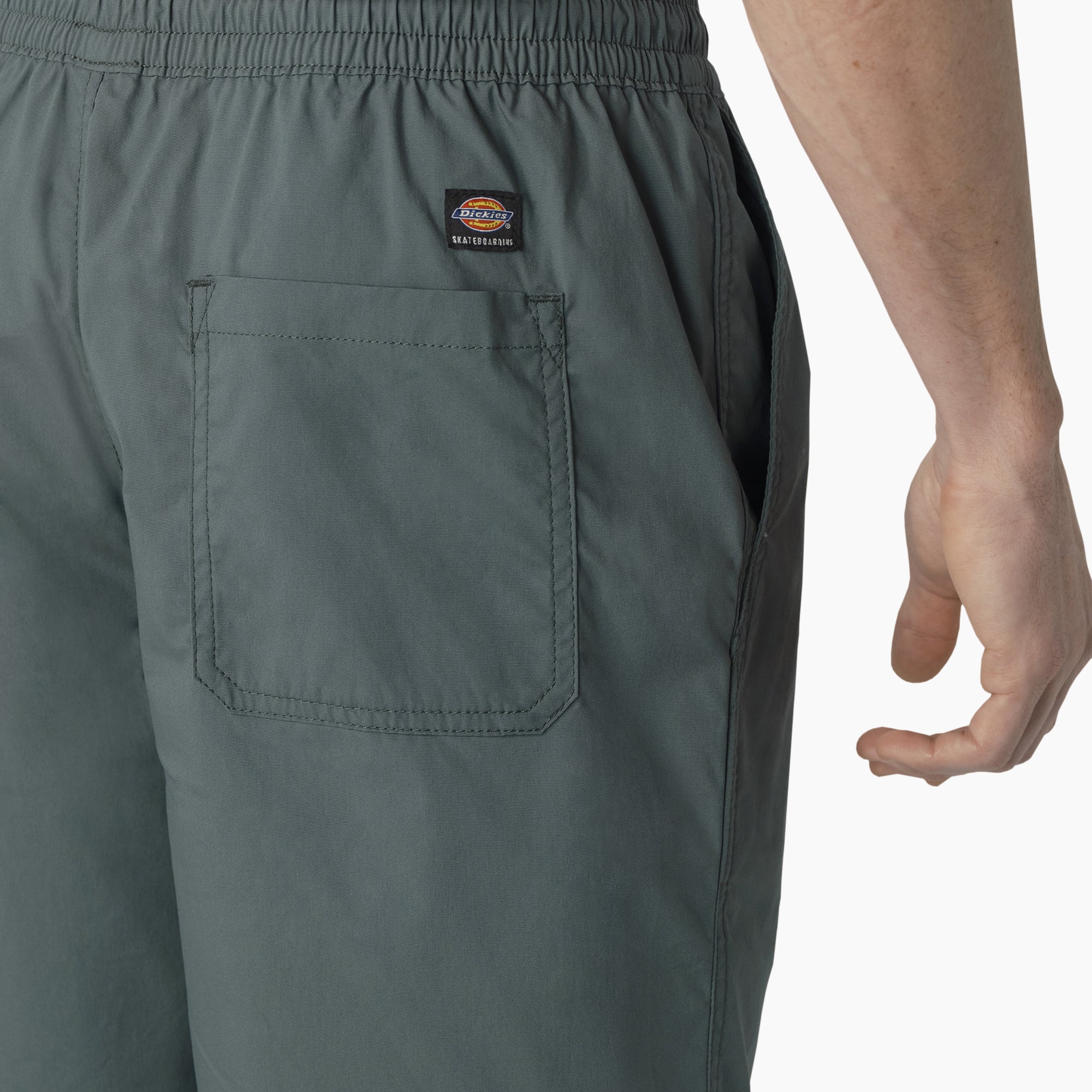 Dickies Skateboarding Grants Pass Relaxed Fit Shorts, 9" - Image 8