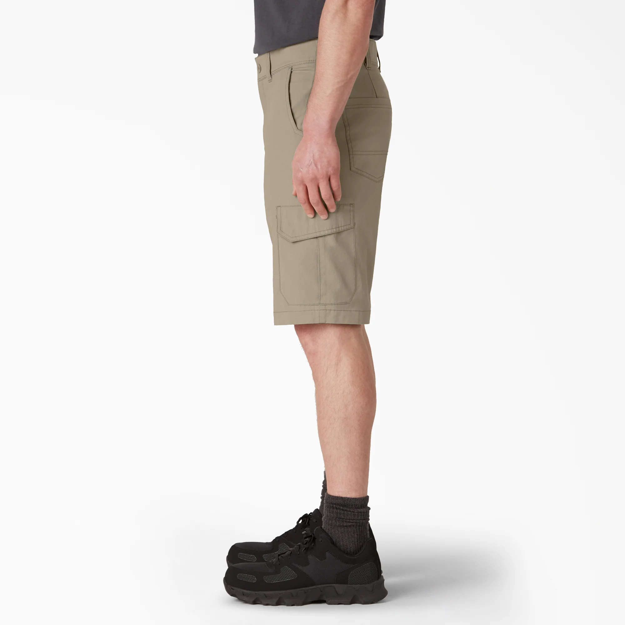 FLEX Cooling Regular Fit Cargo Shorts, 11" - Image 3