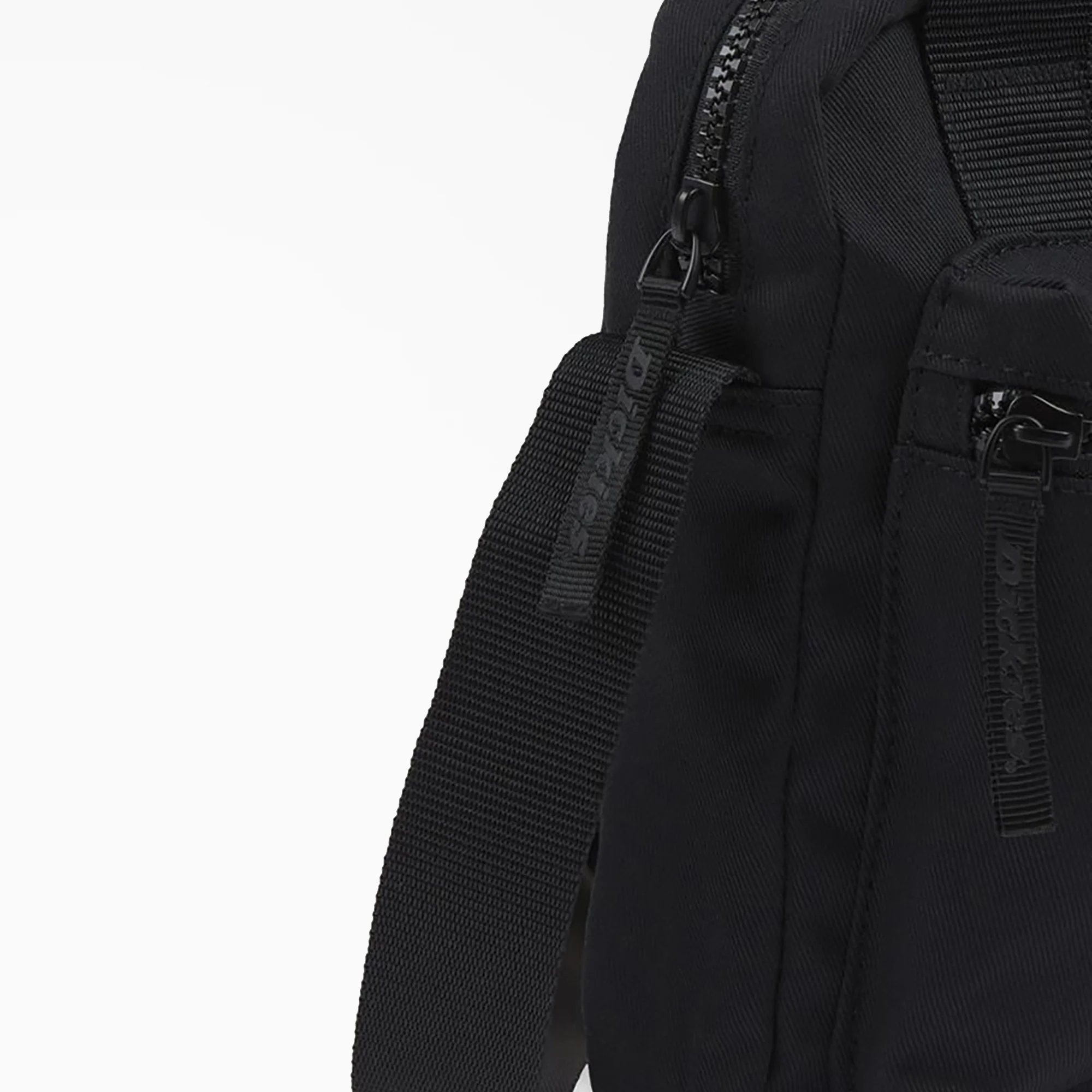 Moreauville Crossbody Bag - Image 4