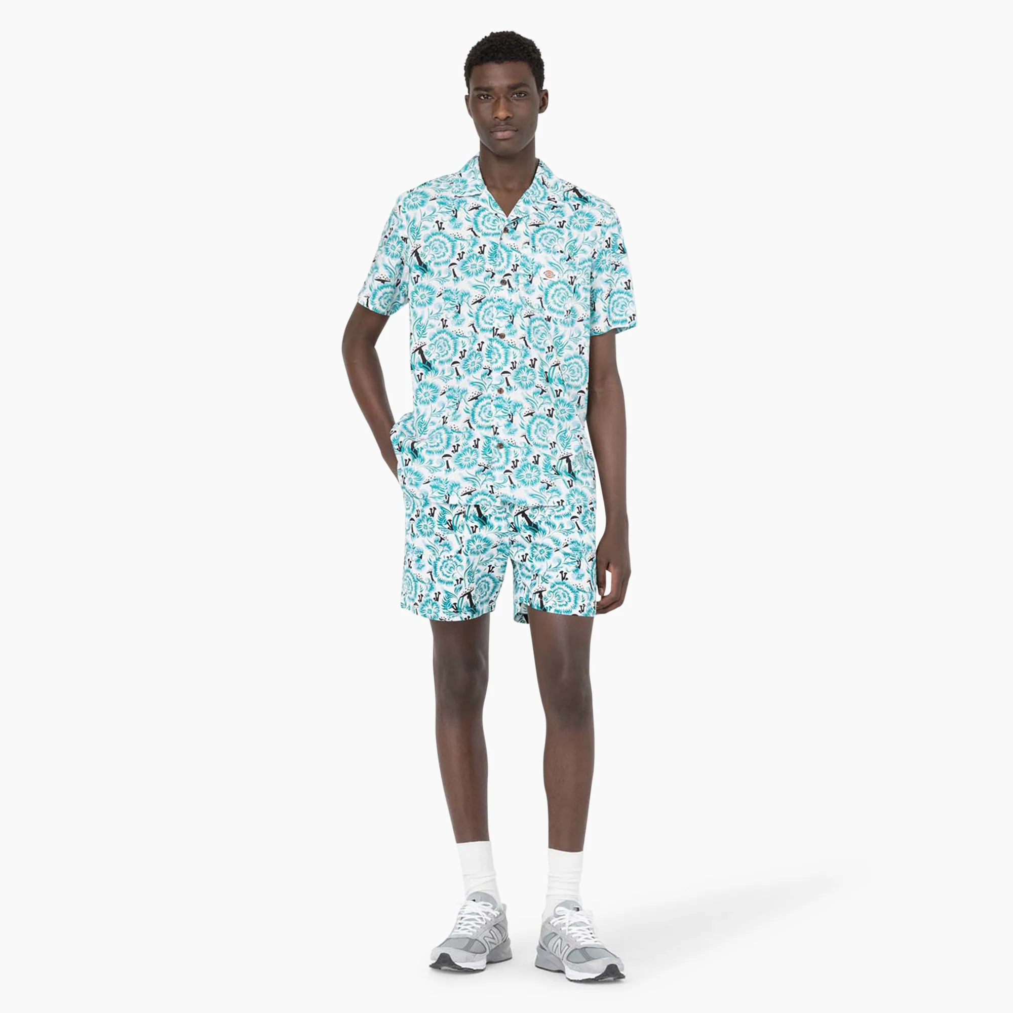Roseburg Short Sleeve Shirt - Image 3