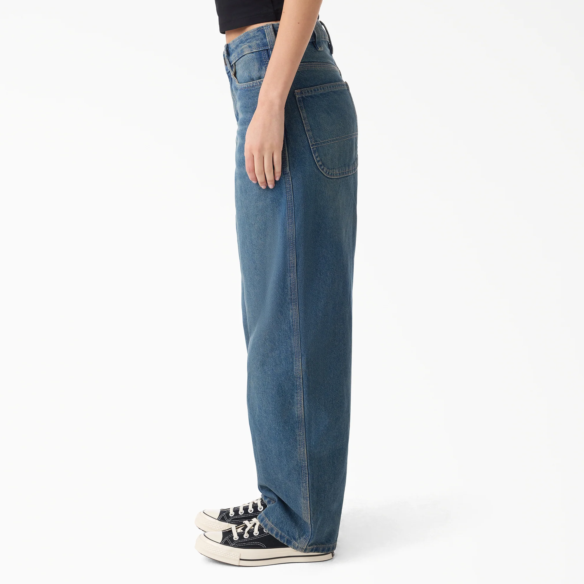 Women's 957 Loose Tapered Work Jeans - Image 3