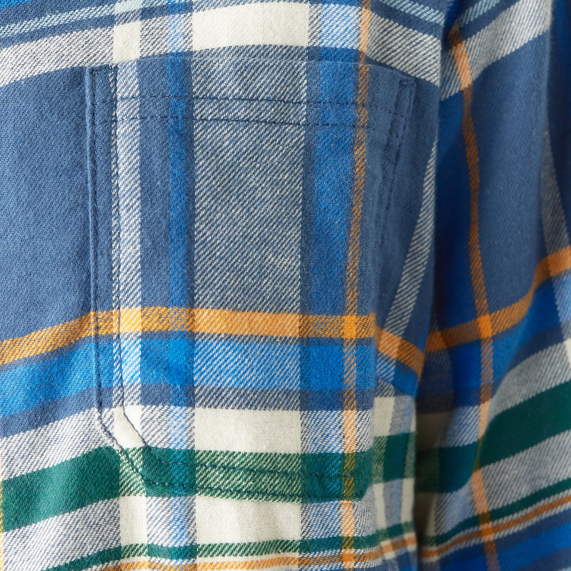 Women's Plaid Flannel Long Sleeve Shirt - Image 6