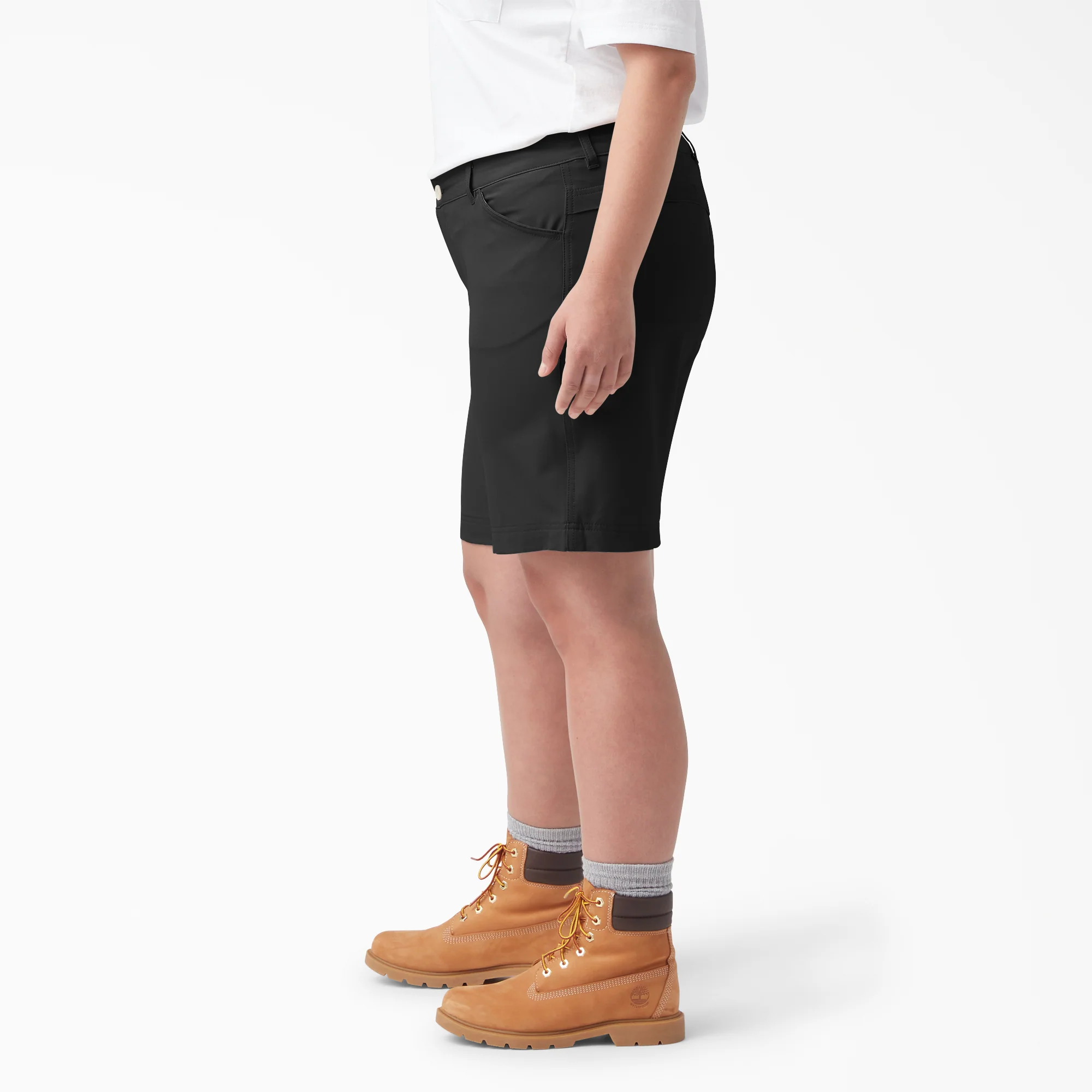Women's Plus Cooling Relaxed Fit Shorts, 9" - Image 3