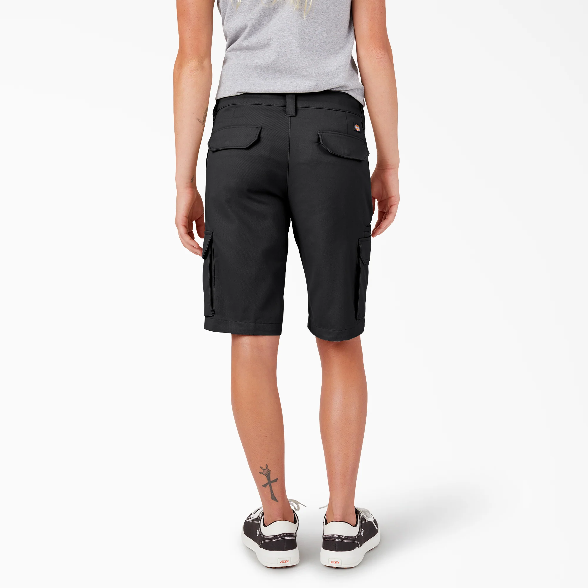Women's Relaxed Fit Cargo Shorts, 11" - Image 2