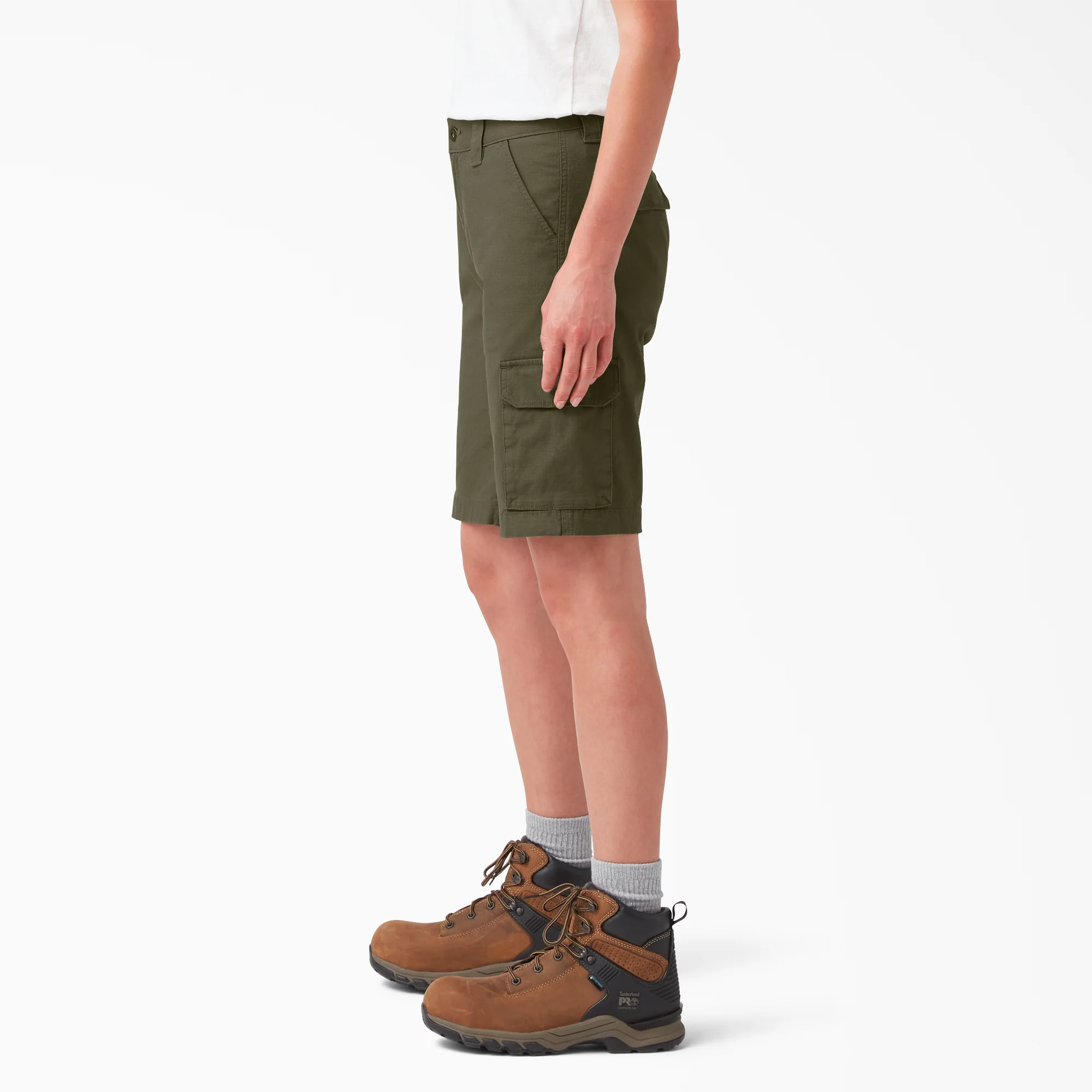 Women's Ripstop Cargo Shorts, 9" - Image 3