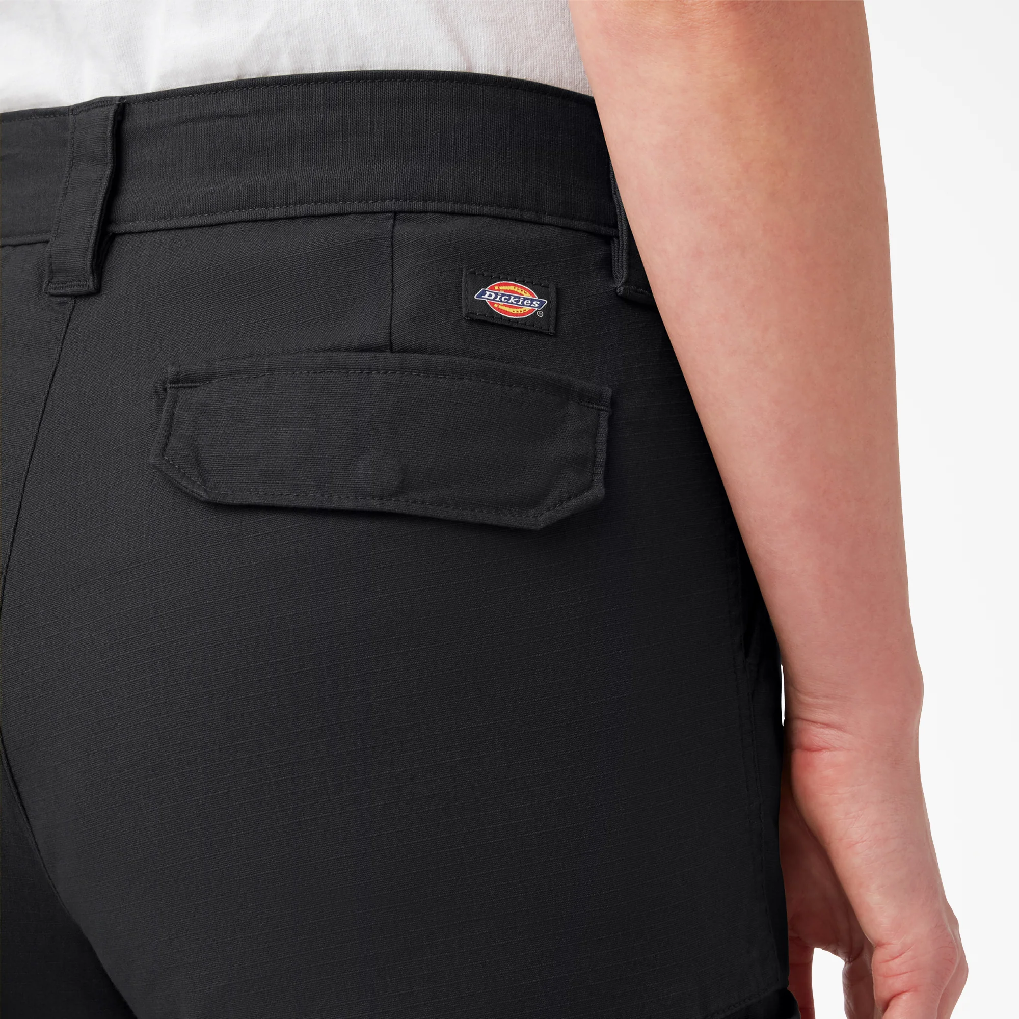 Women's Ripstop Cargo Shorts, 9" - Image 5